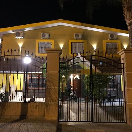Departamentos A Estrenar Apartman Termas de Río Hondo Kültér fotó