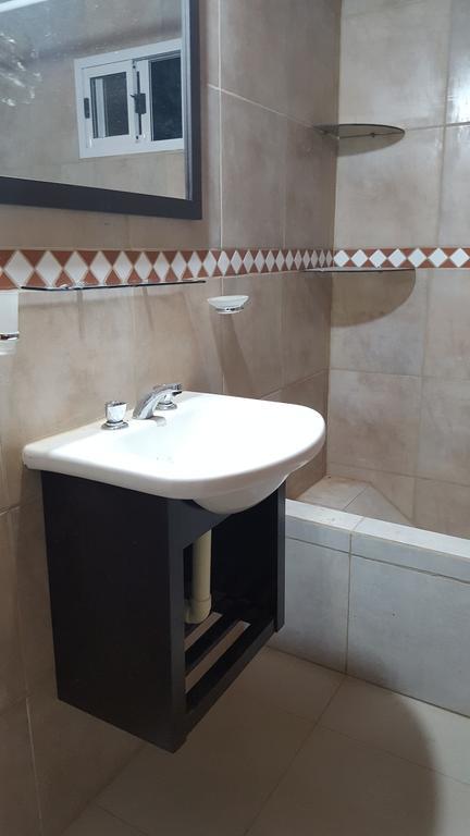 Departamentos A Estrenar Apartman Termas de Río Hondo Kültér fotó